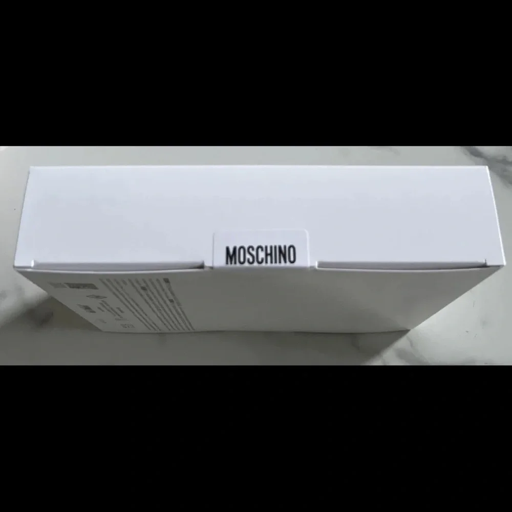 Moschino Miniature Collection Gift Set Toy 2, Bubble Gum & Toy Boy 5ml Eau De - Picture 3 of 3